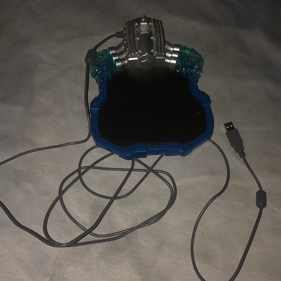 Skylanders SuperChargers 14 figures lot w/ case - Picture 13 of 14